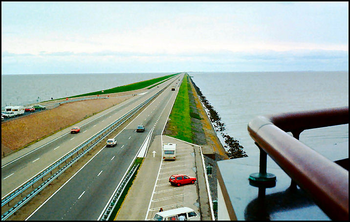 afsluitdijk2.jpg